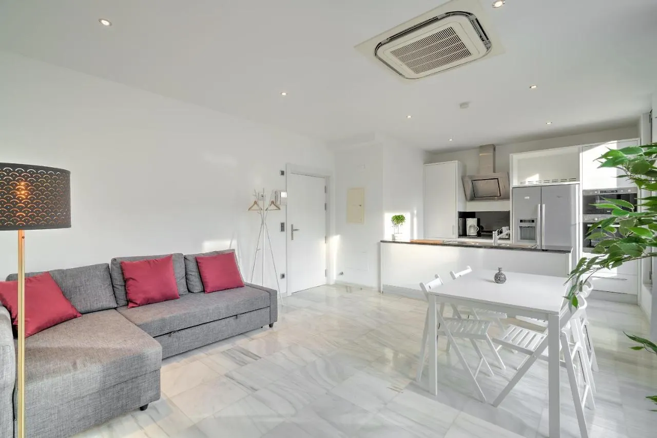Marble Lodge Apartments In The Center Of Antwerp 0*,